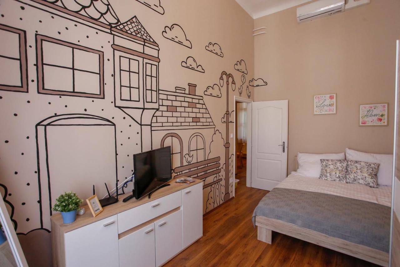 Urania Apartmanhaz Eger Exterior photo
