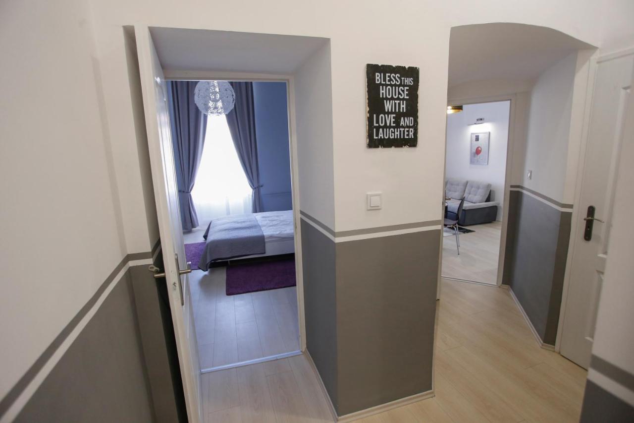 Urania Apartmanhaz Eger Exterior photo